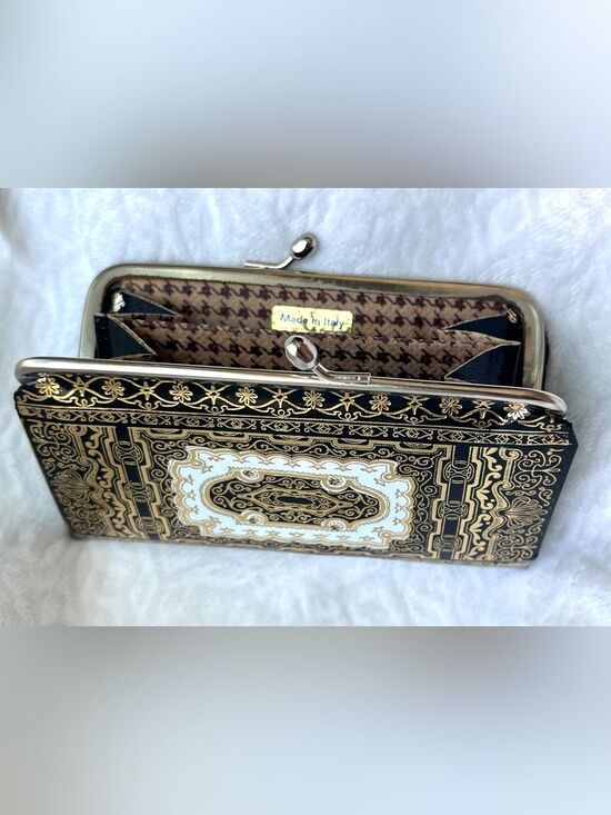 Unbranded Handbags - 60’s Vintage Italian Florentine Leather Clutch Gold Gilt Embossed Wallet Coin